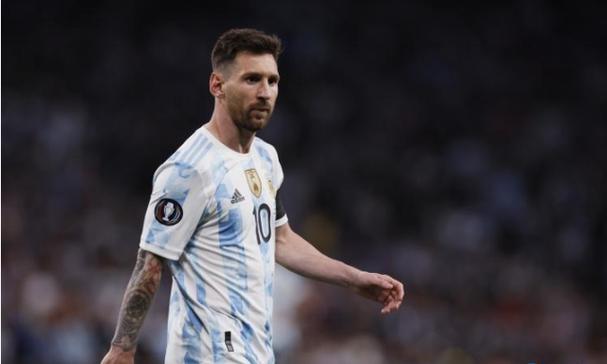 诺贝尔物理学奖得主：相信有外星人的存在